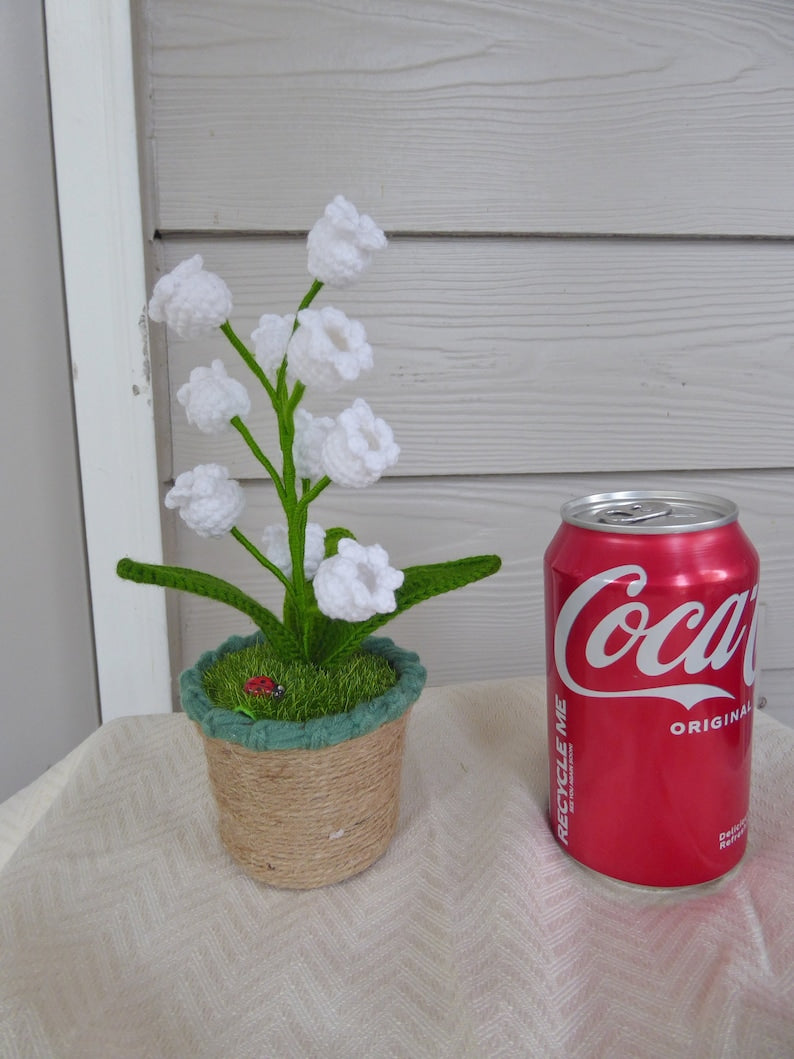 Crochet Handmade Lily Potted Plant Light Lamp