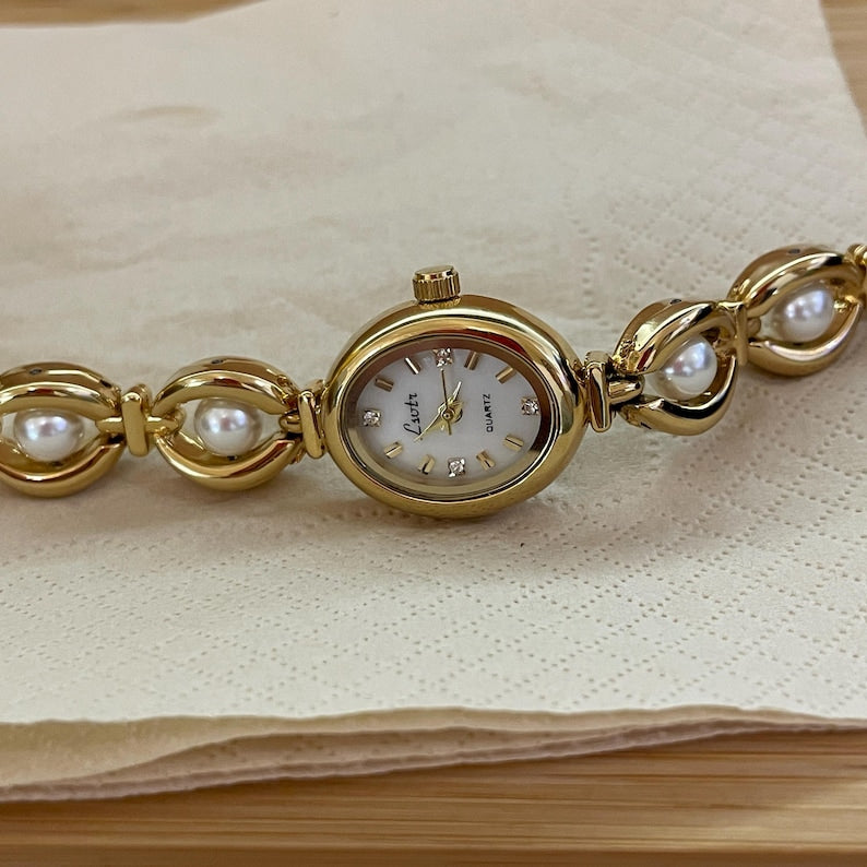 Personalized Women's Pearl Watch -Pearl Gold Watch with Name